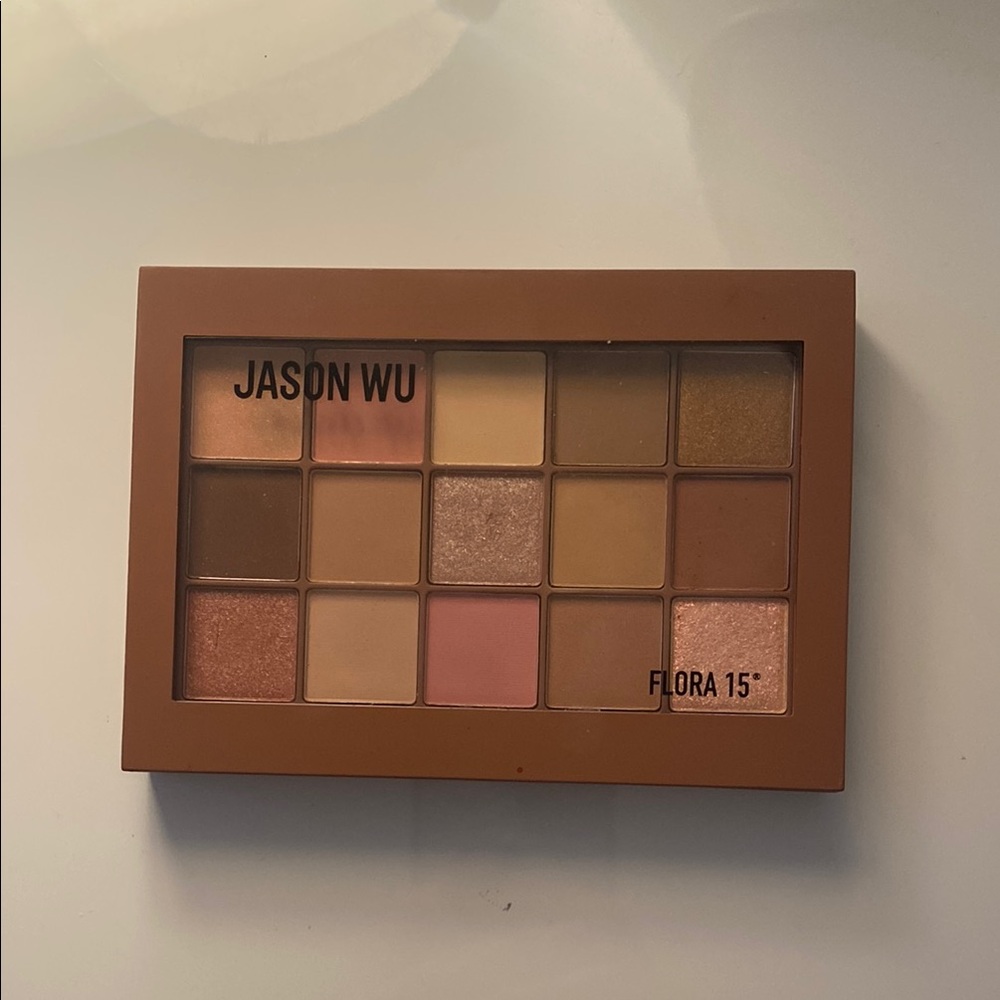 Jason Wu Gold and Pink Eyeshadow Palette